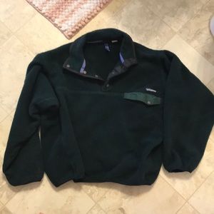 Forest green Patagonia snap pullover